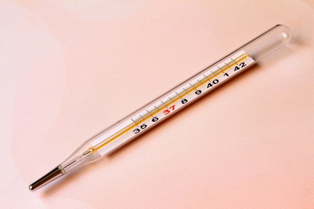 Thermometer, Temperature, Measurement, Health, Device, Bulb, Mercury, Measure, Fever, Scale, Celsius, Thermometer, Thermometer, Thermometer, Thermometer, Thermometer, Temperature, Mercury, Fever
